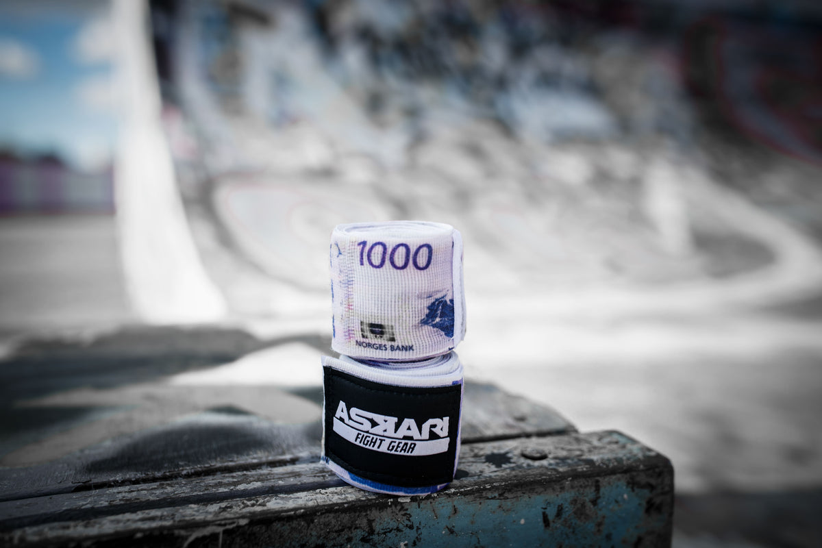 Blood Money Handwraps — 18 Currency-Print Boxing Wraps – OF EVERY STYLE